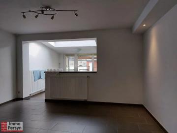 Gezellige rijwoning met kleine stadstuin