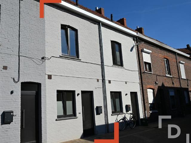 Gezellige rijwoning nabij het centrum van Ieper