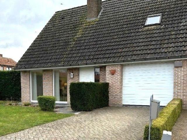 Gezellige woning met 3 slaapkamers, garage en tuin!
