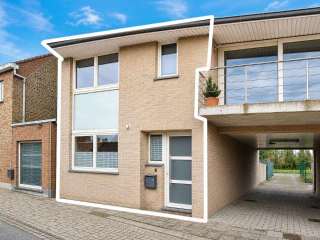 Gezellige woning met ruime tuin te huur in Beerst