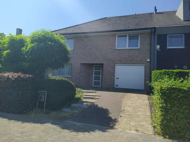 Gezinswoning met tuin in Grimbergen en garage