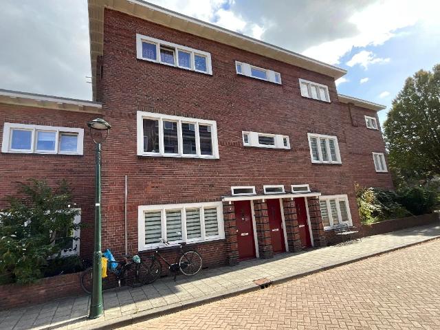 Gheert van Calcarplein 36