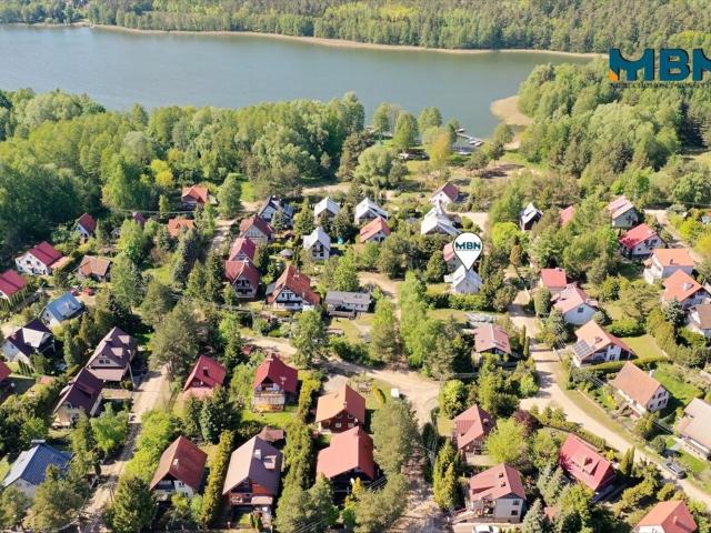 Letniskowy dom nad jeziorem Tajty w Wilkasach
