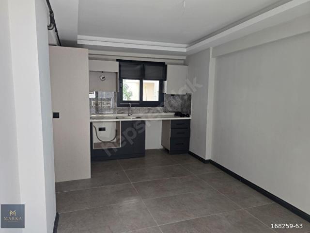 GİRNE MAHALLESİNDE 70 m2 SATILIK 2+1 DAİRE