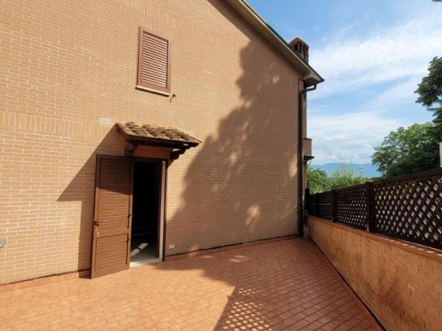 GINESTRA 6 vani 160mq