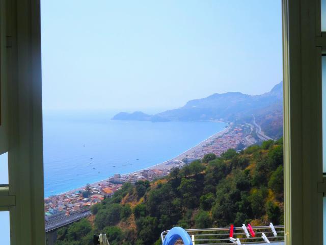 Giallo Collina del Sole