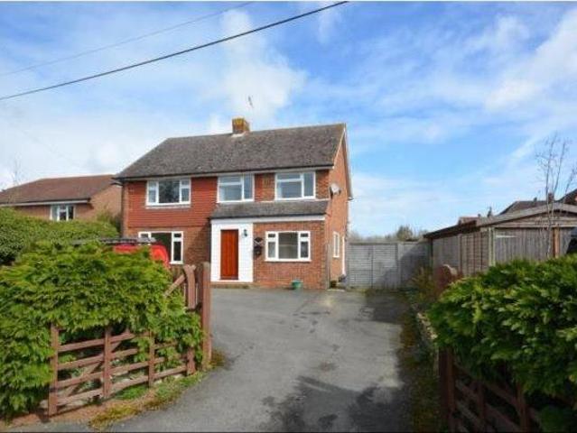 Gibbet Lane, Horsmonden 4 bed detached house to rent £2,000 pcm £462 pw
