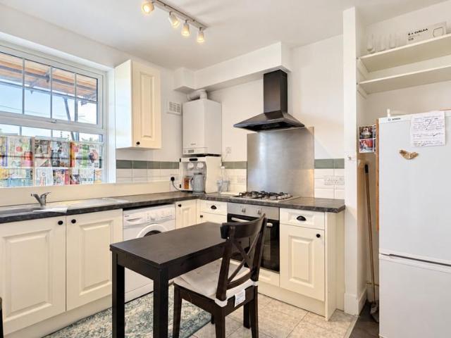 Gibraltar House 1 7 Connaught Road. 1 bed flat to rent £1,750 pcm £404 pw