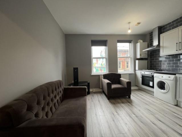 Gibraltar Street, S3 8UA
