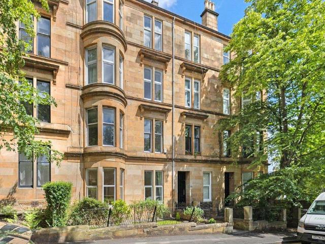 Gibson Street, Glasgow, G12 2 bed apartment to rent £1,650 pcm £381 pw