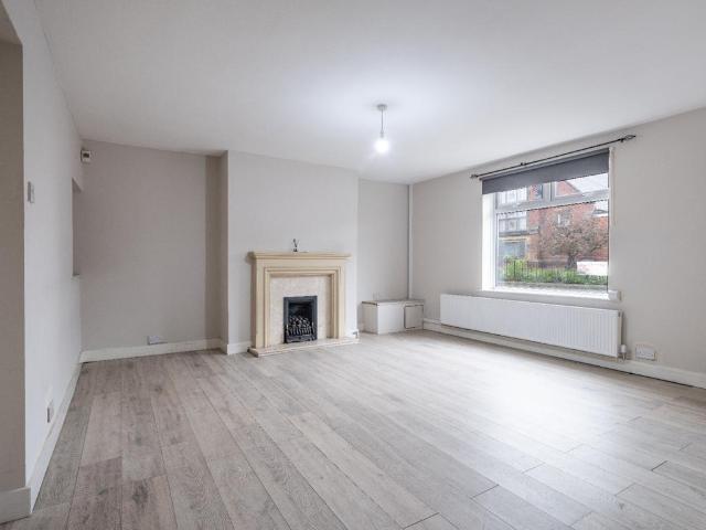 Gibson Terrace, Ryton NE40 3 bed end of terrace house to rent £895 pcm £207 pw