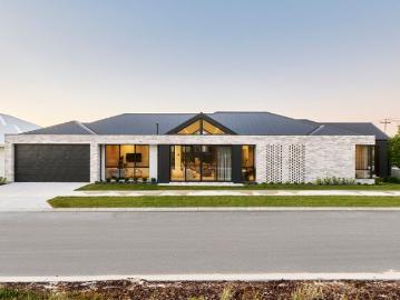 GIDGEGANNUP GEM | Custom Build + Spacious Land | The RedInk Difference