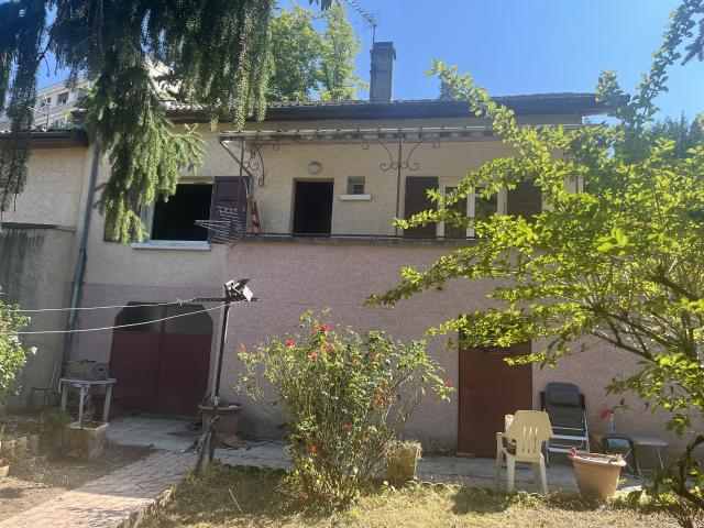 GIERES CENTRE MAISON