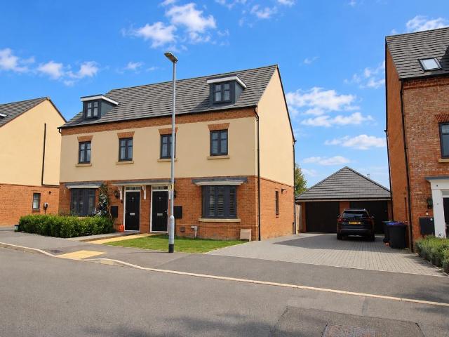 Giffin Way, Sawbridgeworth CM21, 3 bed semi detached house to rent, £1,900 pcm | PrimeLocation