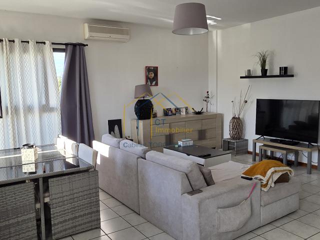 GIGNAC Grand appartement 3 pièces
