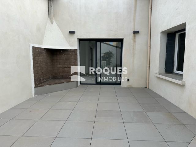 Gignac, maison de village de 114 m2 habitables avec garage e