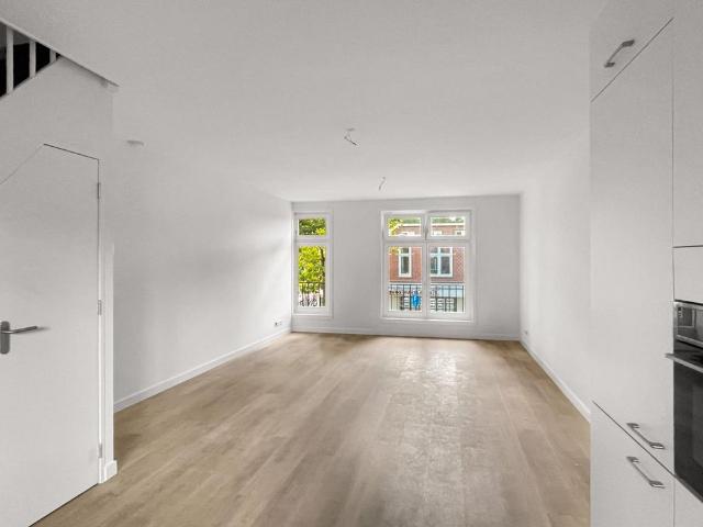 Gijsbrecht van Amstelstraat, 1214BE, Hilversum