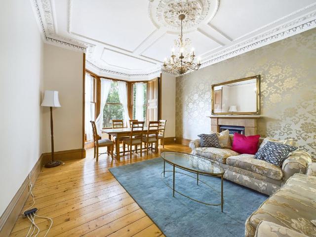 Gillespie Crescent, Edinburgh. 2 bed apartment to rent £2,100 pcm £485 pw
