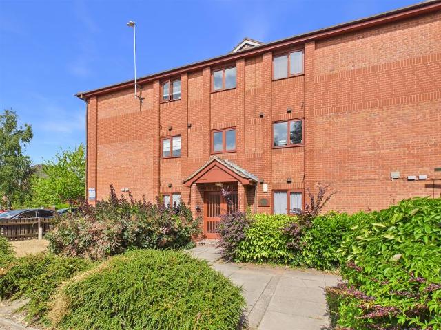 Gillett Close, Nuneaton CV11, 1 bed flat to rent, £675 pcm | PrimeLocation
