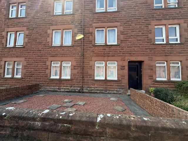Gillies Street, Troon KA10, 2 bed flat to rent, £695 pcm | PrimeLocation