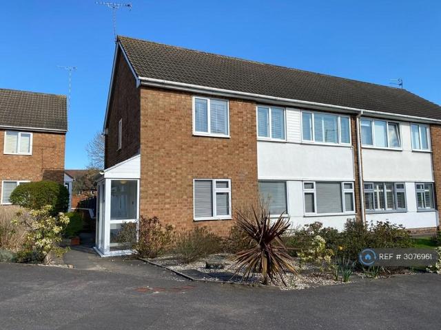 Gillman Close, Birmingham, B26 2 bed maisonette to rent £900 pcm £208 pw
