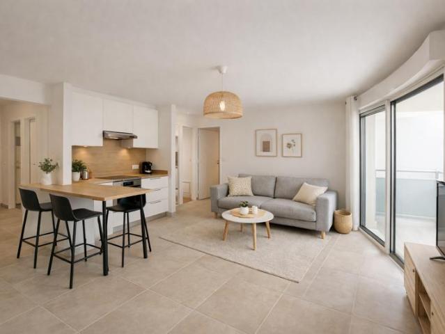 GILLY SUR ISERE T2 45m2 + terrasse + garage