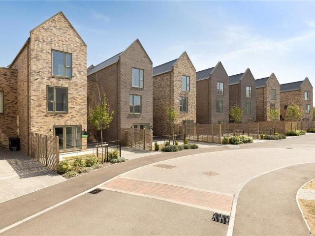 Gillyflower Lane, Waterbeach. 4 bed terraced house to rent £2,275 pcm £525 pw