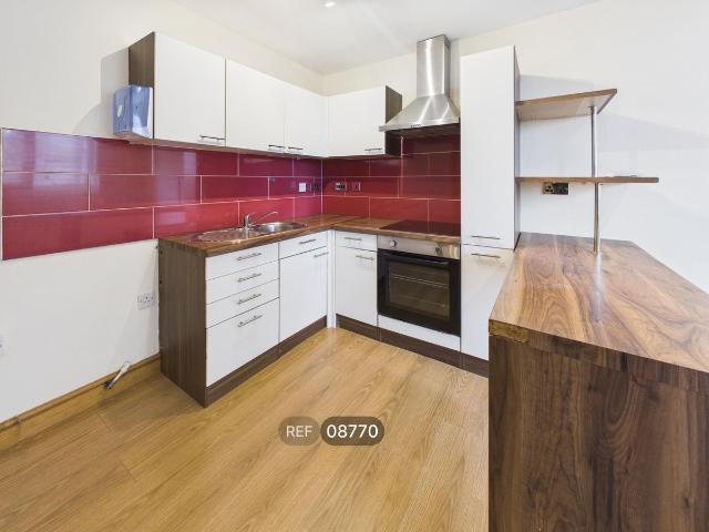 Gillygate, Pontefract WF8, 1 bed flat to rent, £550 pcm | PrimeLocation
