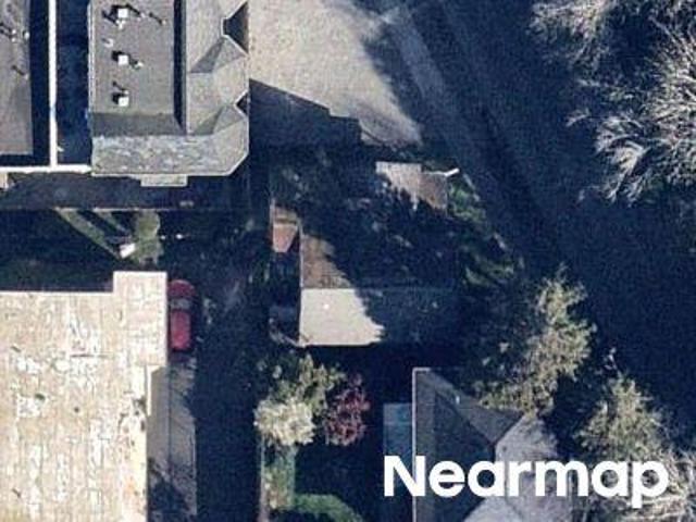 Gilman Dr W
