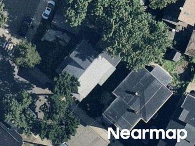 Gilman St