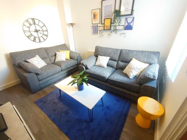 Gilroy Road, Kensington L6, 5 bed terraced house to rent, £476 pppm | PrimeLocation