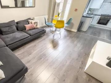 Kensington L7 Liverpool, Kensington Liverpool, L7, North East Wales, Midlands