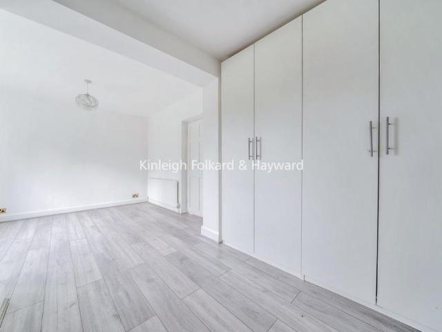 Gilroy Way, Orpington BR5