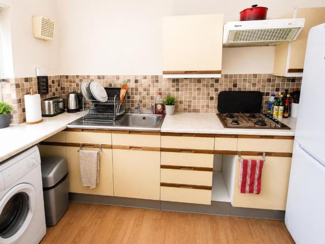 Gipsy Lane, Norwich NR5, 2 bed flat to rent, £1,200 pcm | PrimeLocation