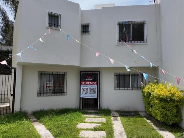 Girasoles Elite. Casa en Privada. a 10 Mins de Andares