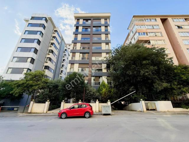 Giray Atagün' Den Erenköy De 220m2 5+1 Dubleks Daire