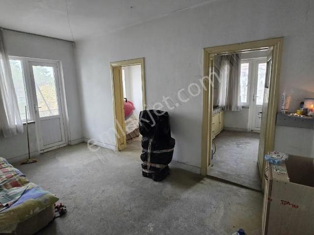 Girişimciden Adliye Parkı Karşısı 1+1 Arakat Daire