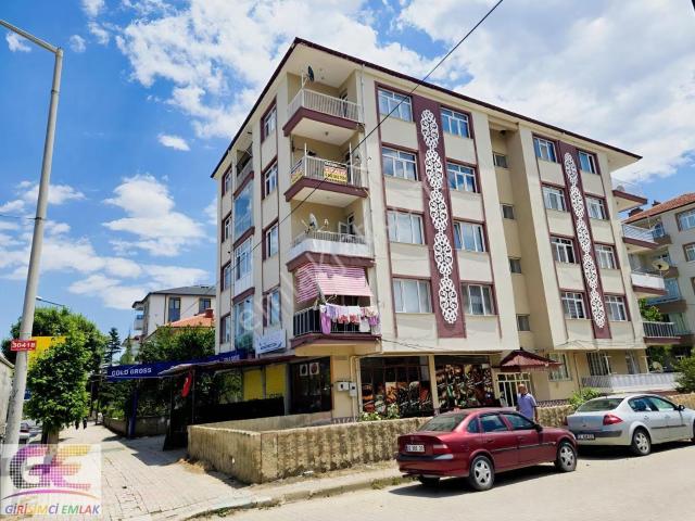 Girişimciden Park Hayat Hastanesi Karşısı 3+1 Kilerli Daire