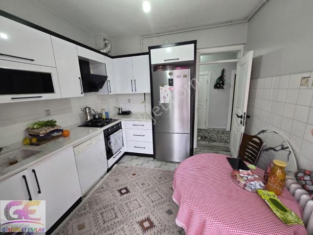 Girişimciden Yarenler Mah. Cumhuriyet İ.okulu Karşısı 2+1 Ev