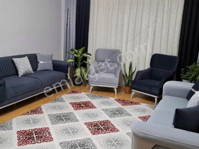 Girişimciden Yarenler Mahallesinde 160m2 Herşeyi Yapılı Daire