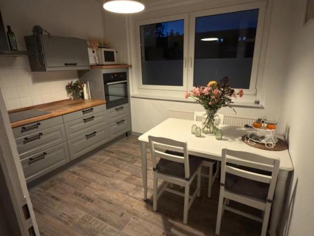 Girly WG 2 Zimmer frei absofort