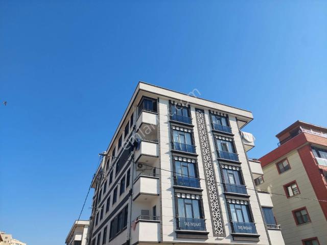 Girne Mahallesi Doğuşkentte Yeni Binada Güney Cephe Kapalı Otoparkdaire