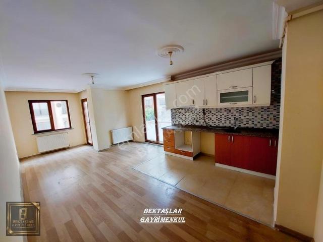 Girne'de açık Mutfak,balkon,ayrı Wc,otoparklı 3+1