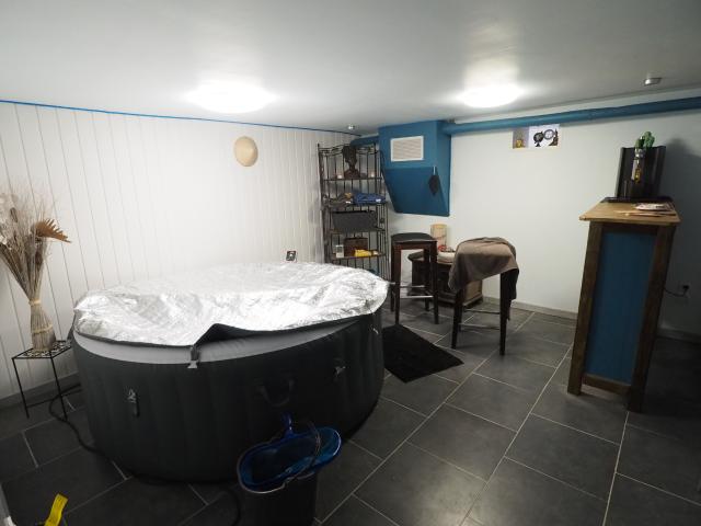 Giromagny spacieuse maison avec petite maison attenante louée