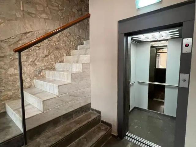Piso de alquiler en Cort Reial, Centre Barri Vell, Girona Capital