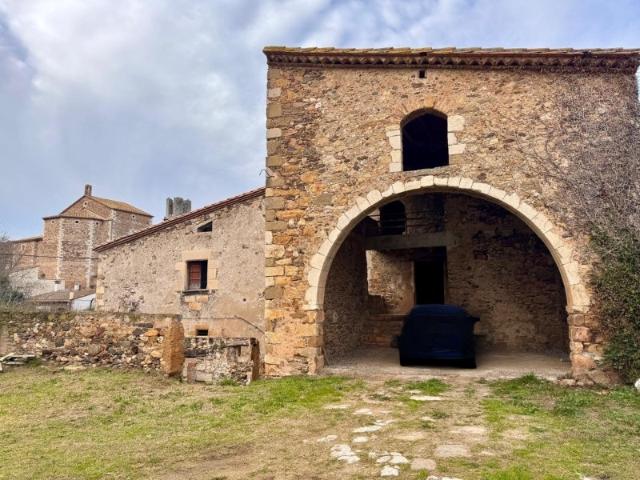 GIRONÈS, JUIÀ, MASIA