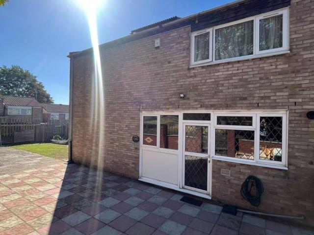 Gisborn Close, Birmingham B10, 3 bed semi detached house to rent, £1,300 pcm | PrimeLocation