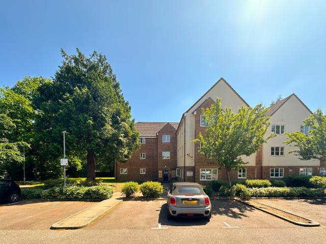 Gisburne Way, Watford WD24, 2 bed flat to rent, £1,450 pcm | PrimeLocation