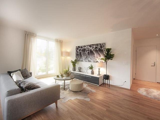 Give yourself more time with a centrally located apartment