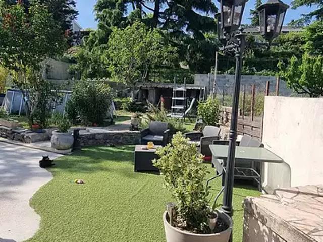 Givors 69700 Achat / Vente appartement 3 pièces t3 au dernier étage piscine
